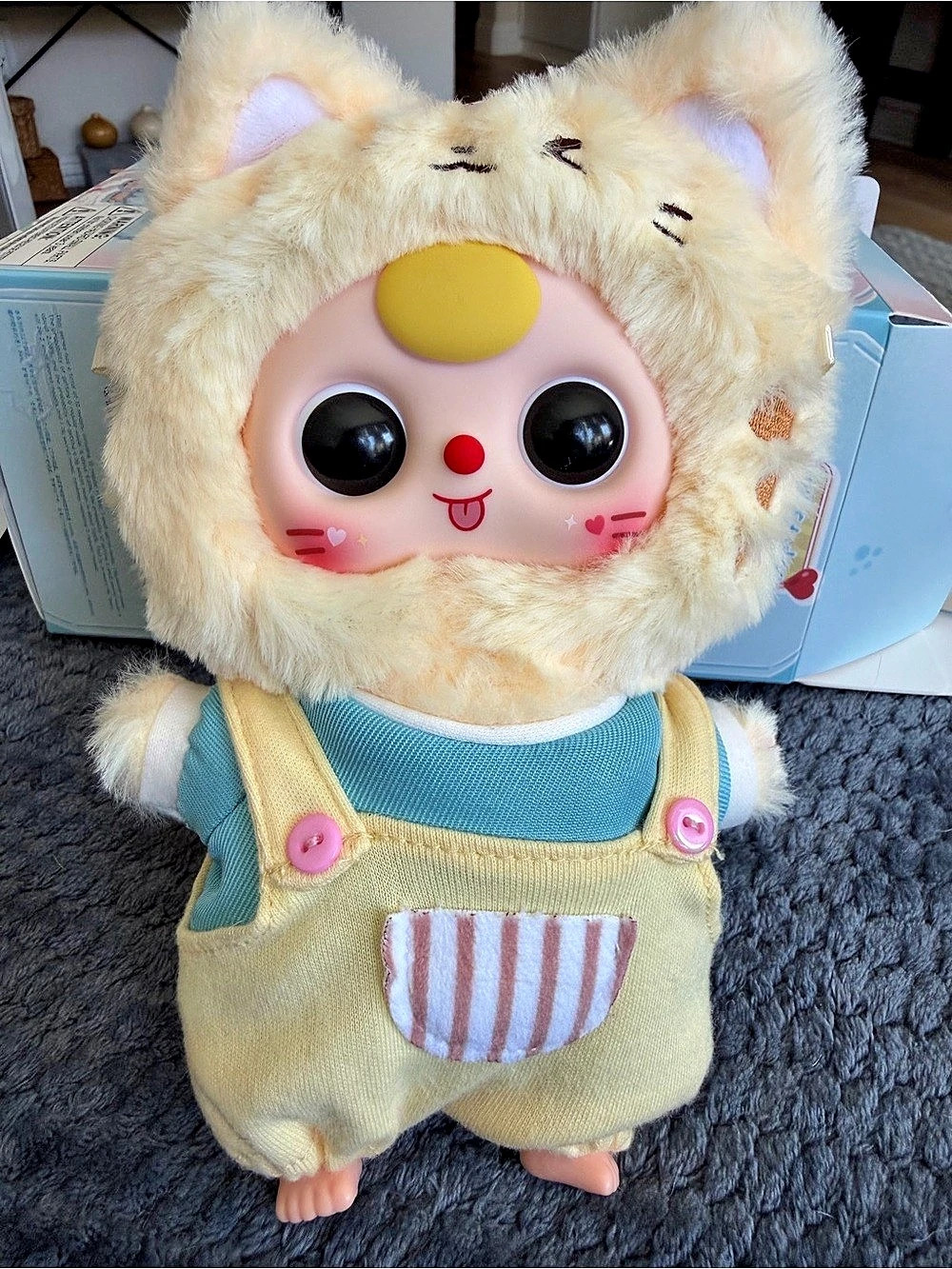 Baby Three Cat Wardrobe Cat Plush Keychain - Fluffy Soul - NWT
